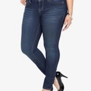 TORRID plus size tall skinny jeans. Size 20 tall